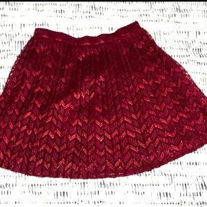 Francesca’s Miami Maroon Wine Burgundy Lace Chevron pleated Preppy Ski…